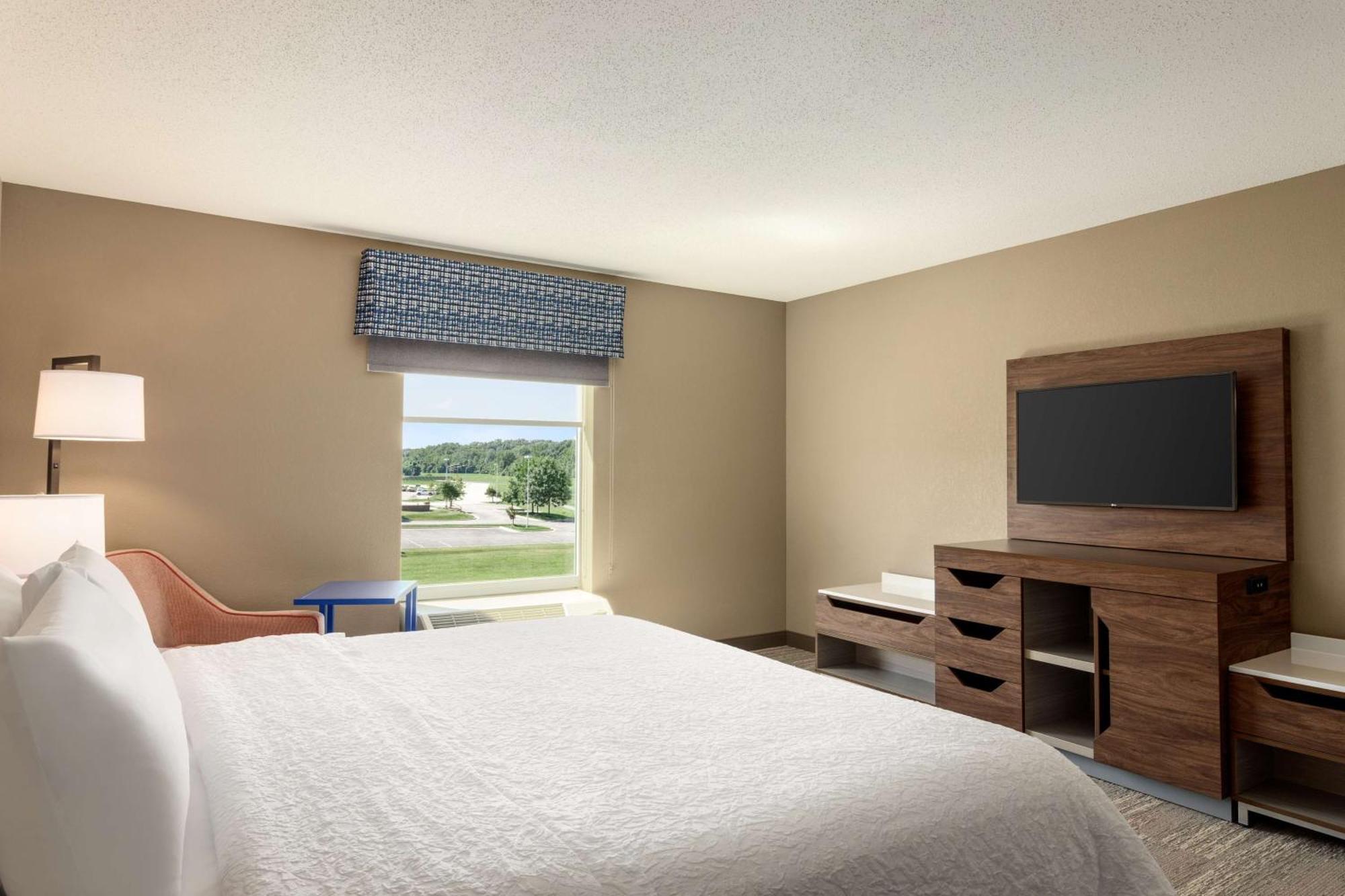 Hampton Inn St. Louis-Columbia Millstadt Junction Εξωτερικό φωτογραφία