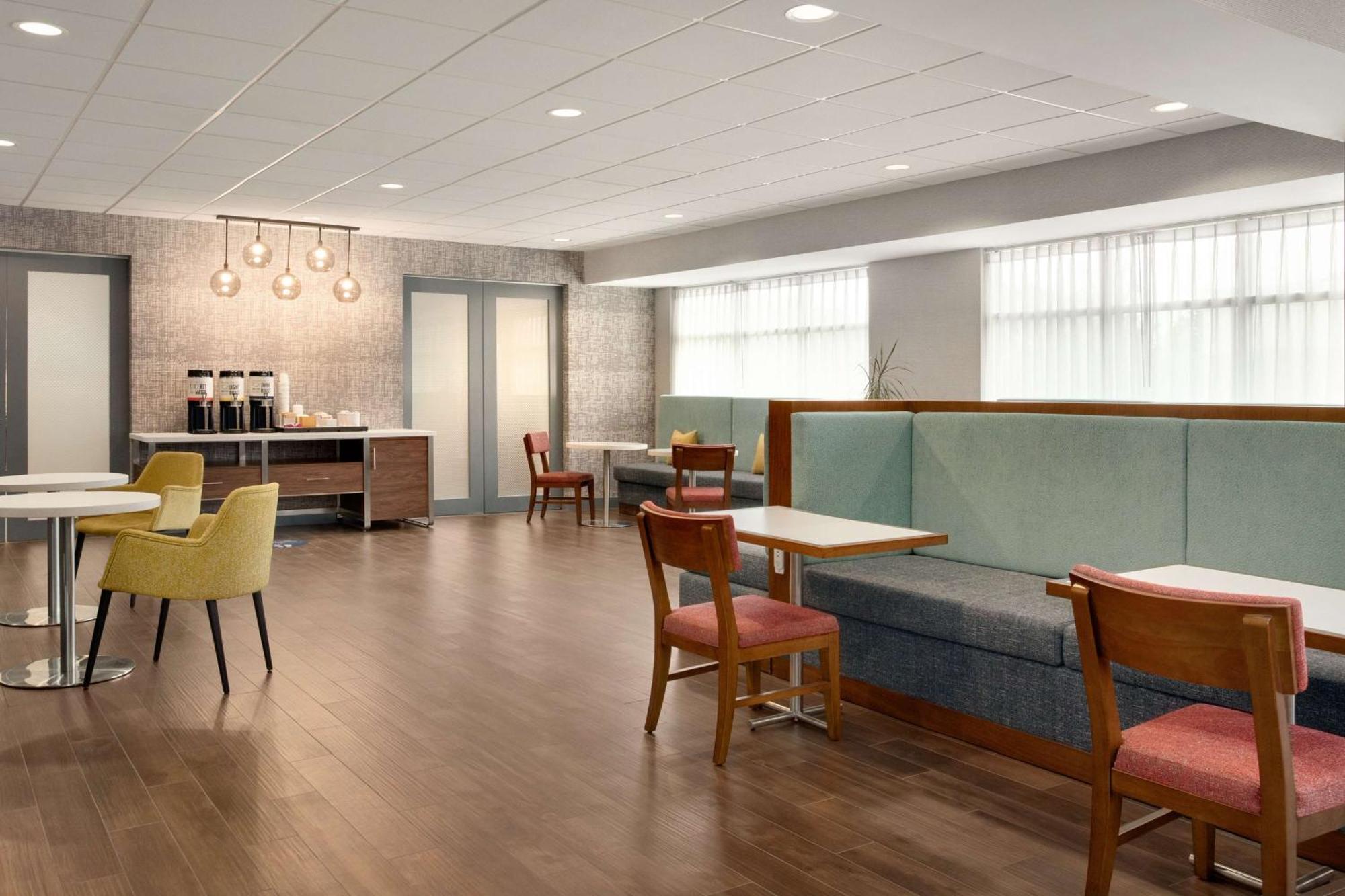 Hampton Inn St. Louis-Columbia Millstadt Junction Εξωτερικό φωτογραφία